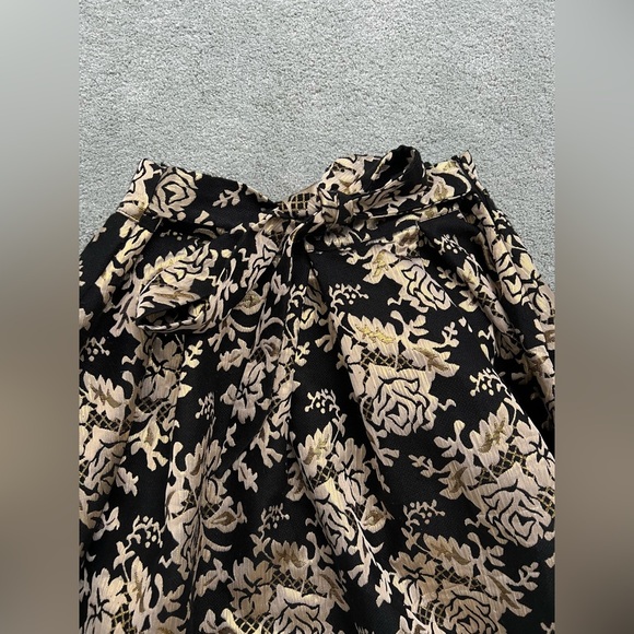 QED LONDON Floral Brocade High Low Skirt / Black/ Gold size US Medium - Picture 8 of 14